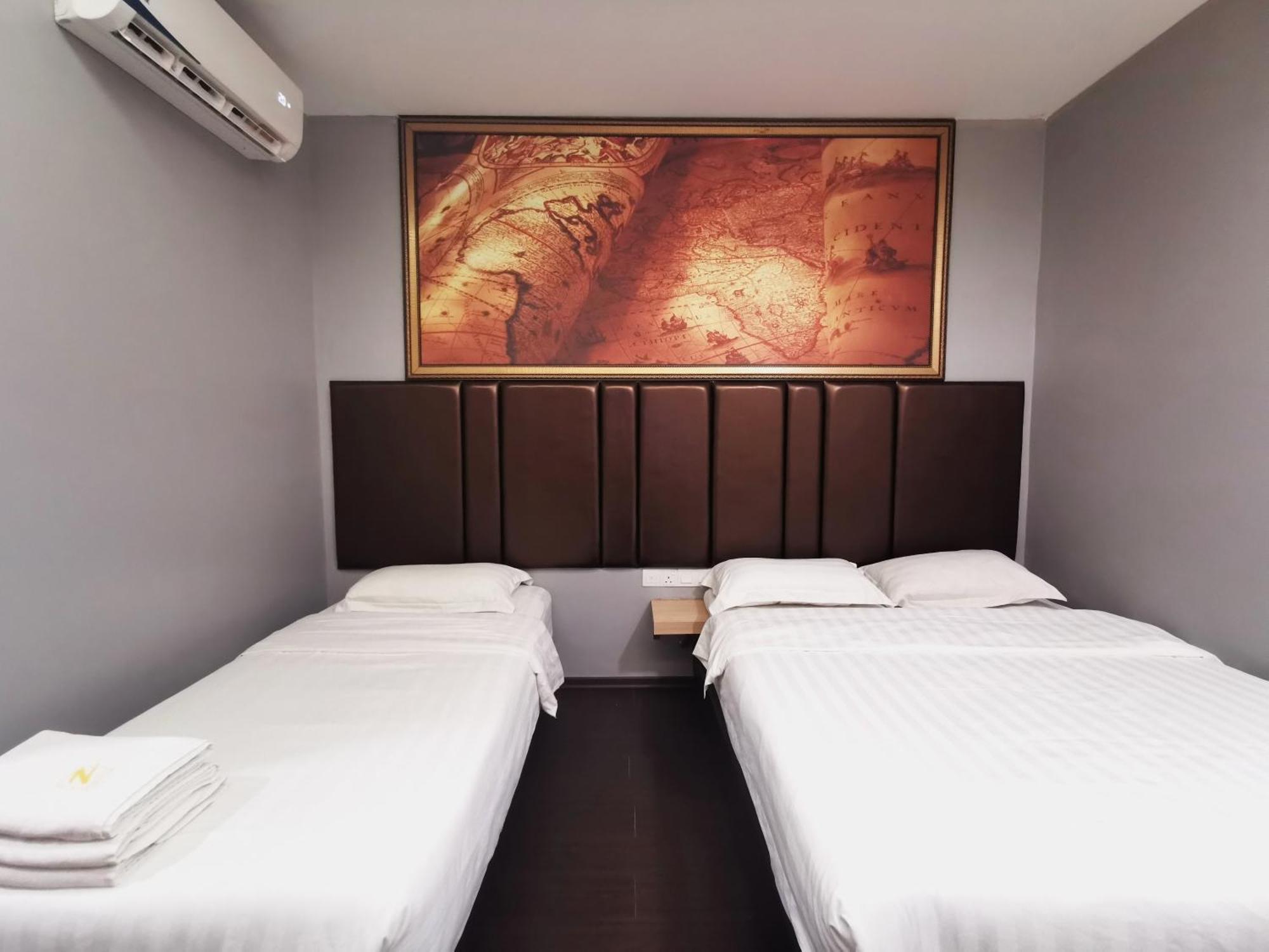 Zenz Hotel Kulai Exteriör bild
